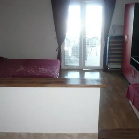 Krvavac Apartamento *
